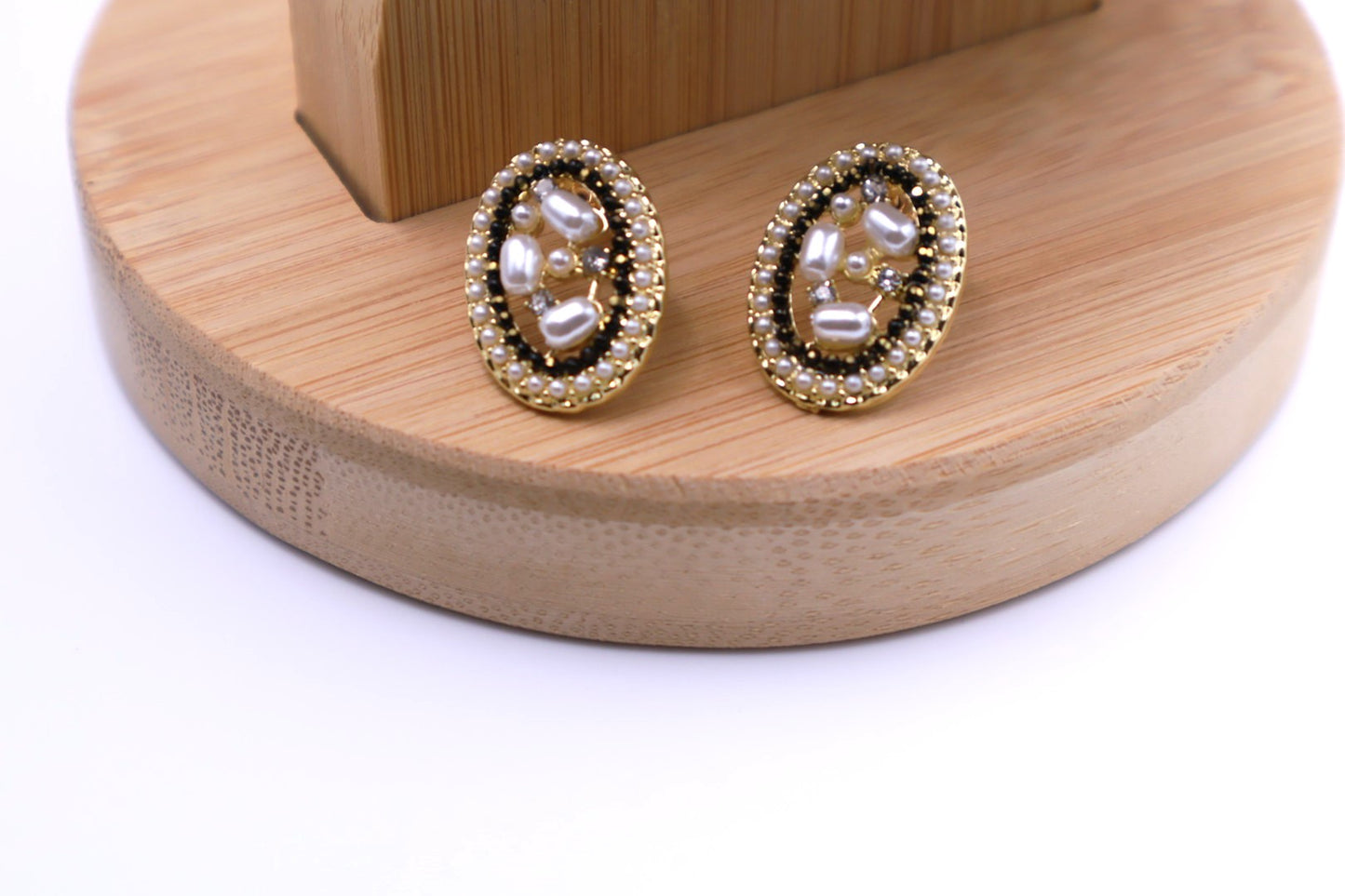 Egg Shape Pearl 034
