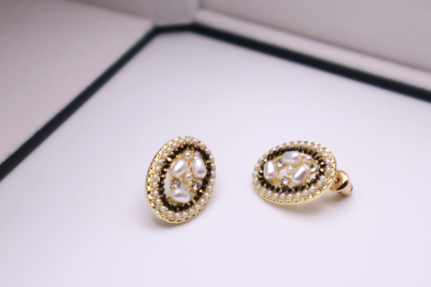 Egg Shape Pearl 034