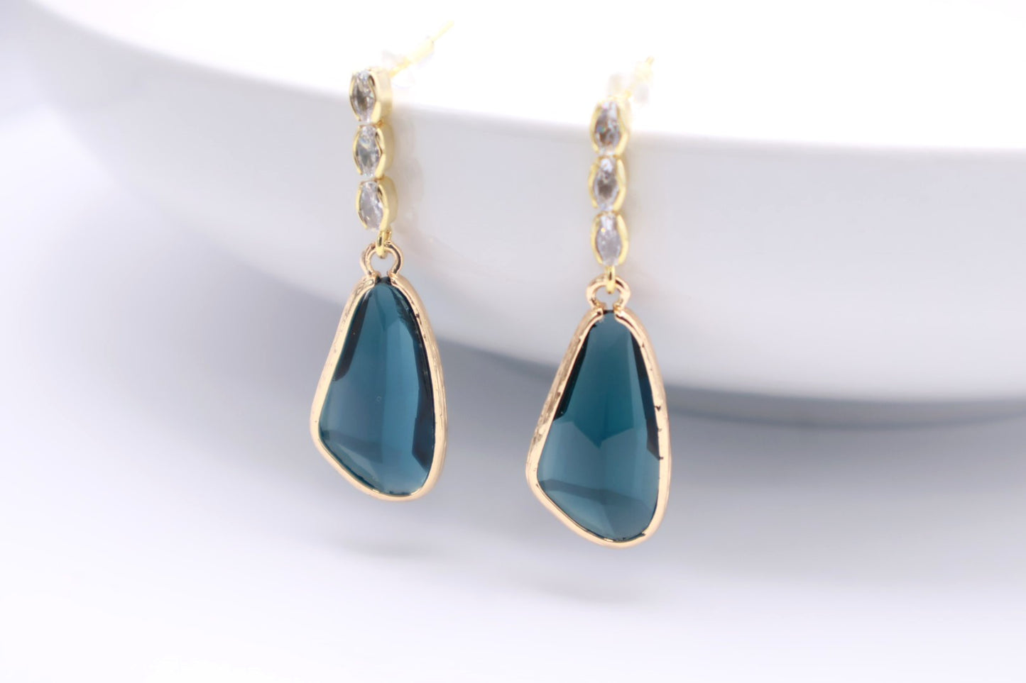 The Tear Drop 037