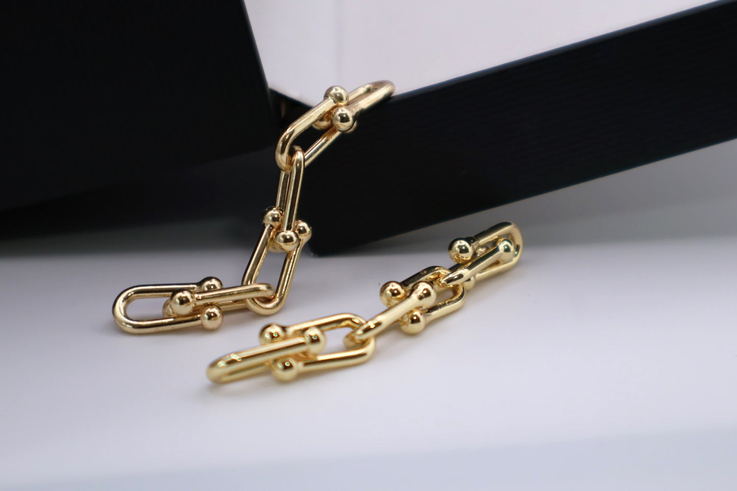 Chain Link Drop 049