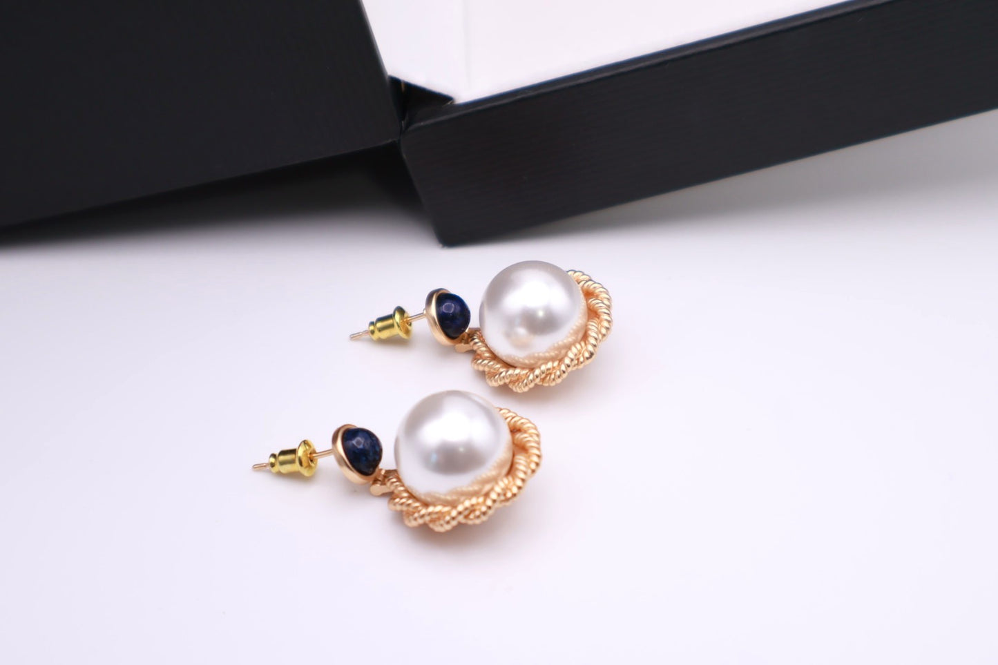 Flower Pearl Drop 053