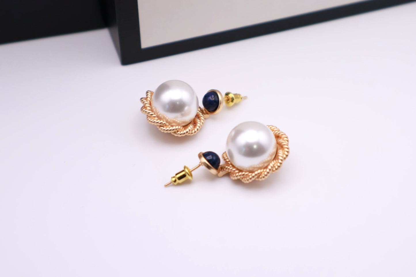 Flower Pearl Drop 053