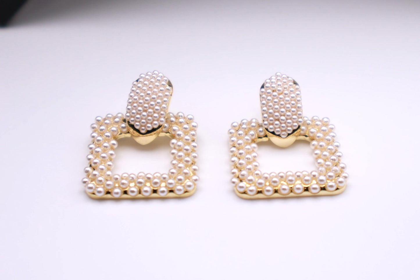 Rectangle Pearl Drop 060