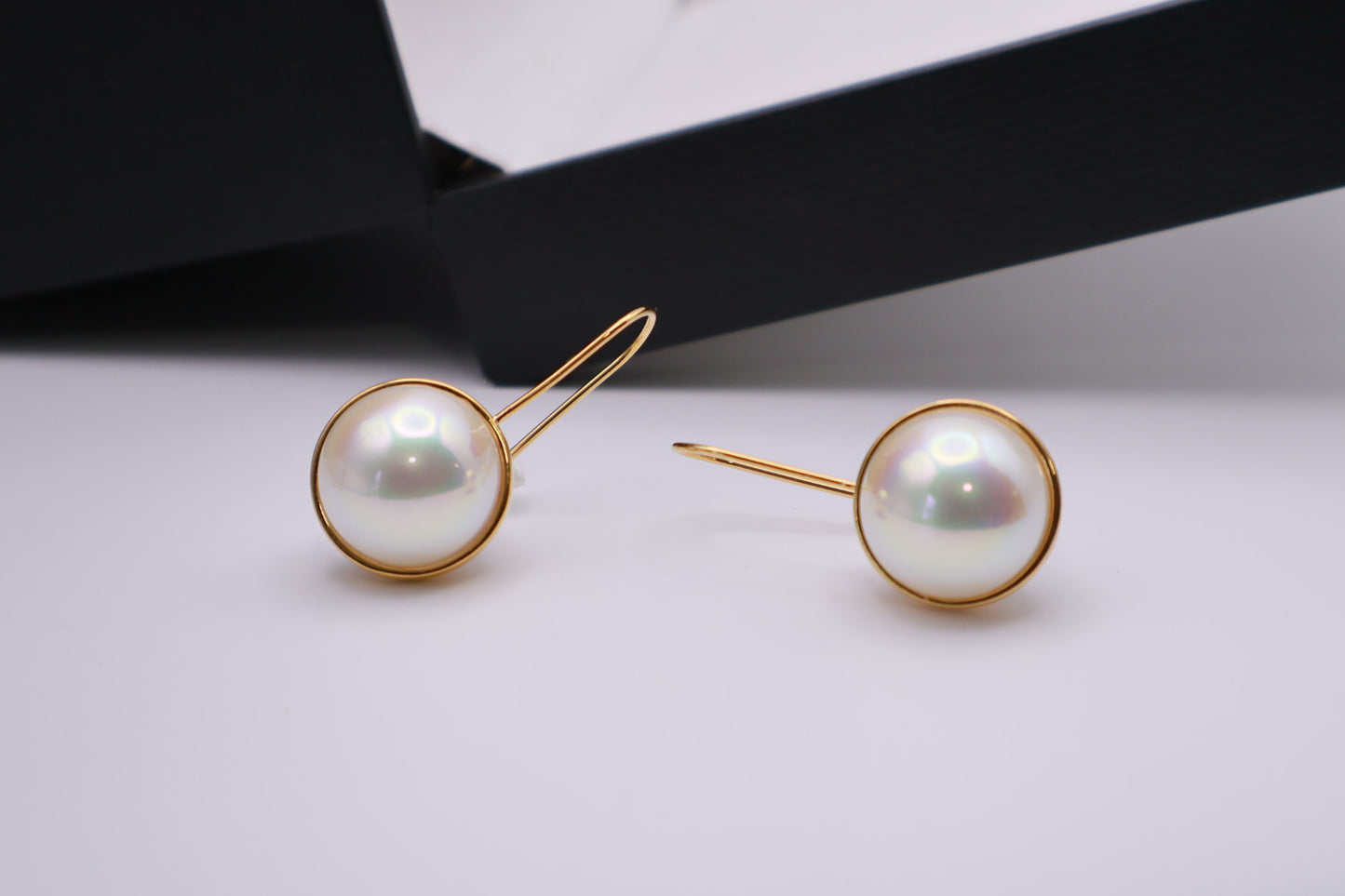 Pearl On a Wire Hook 077