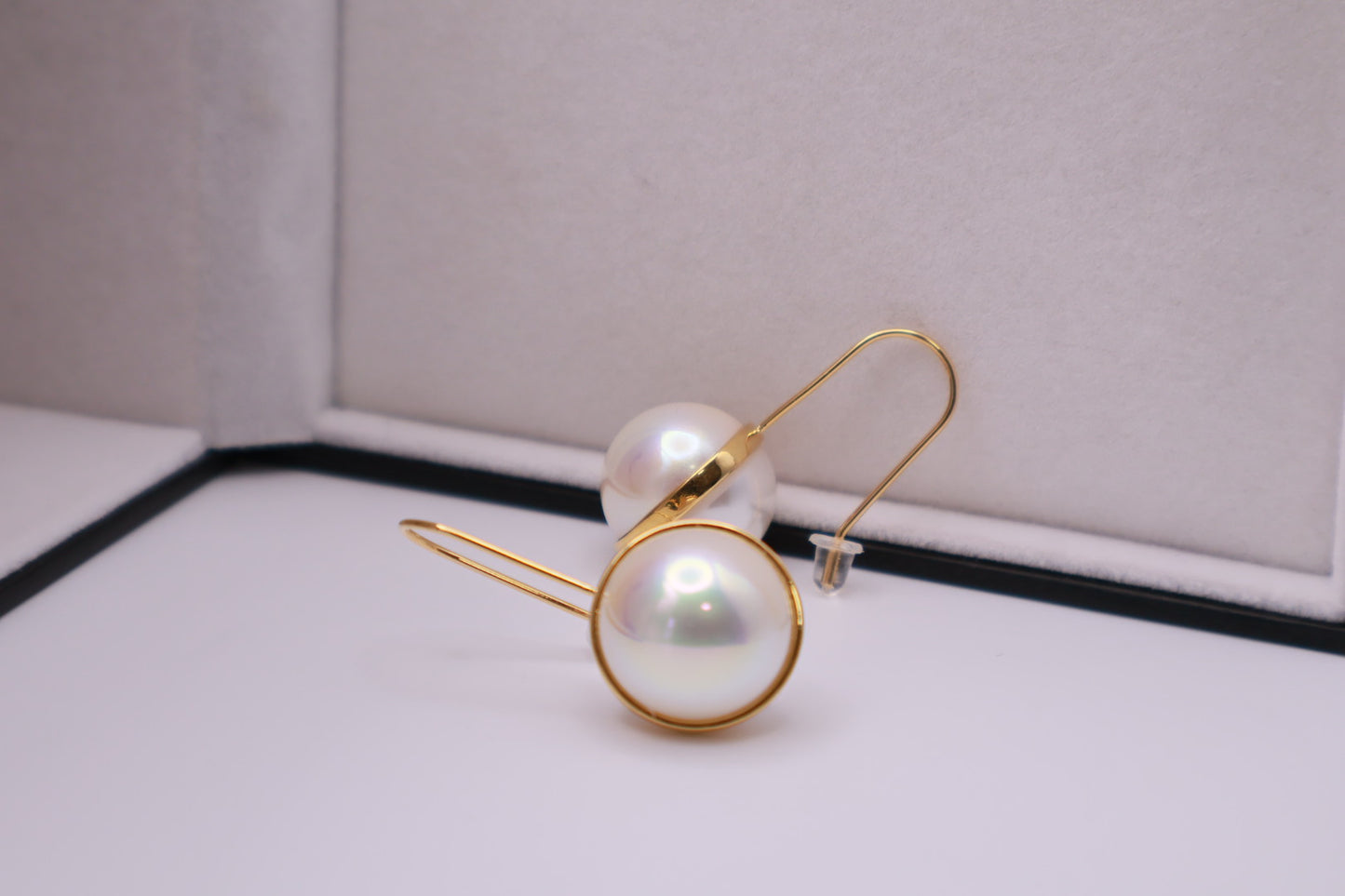 Pearl On a Wire Hook 077