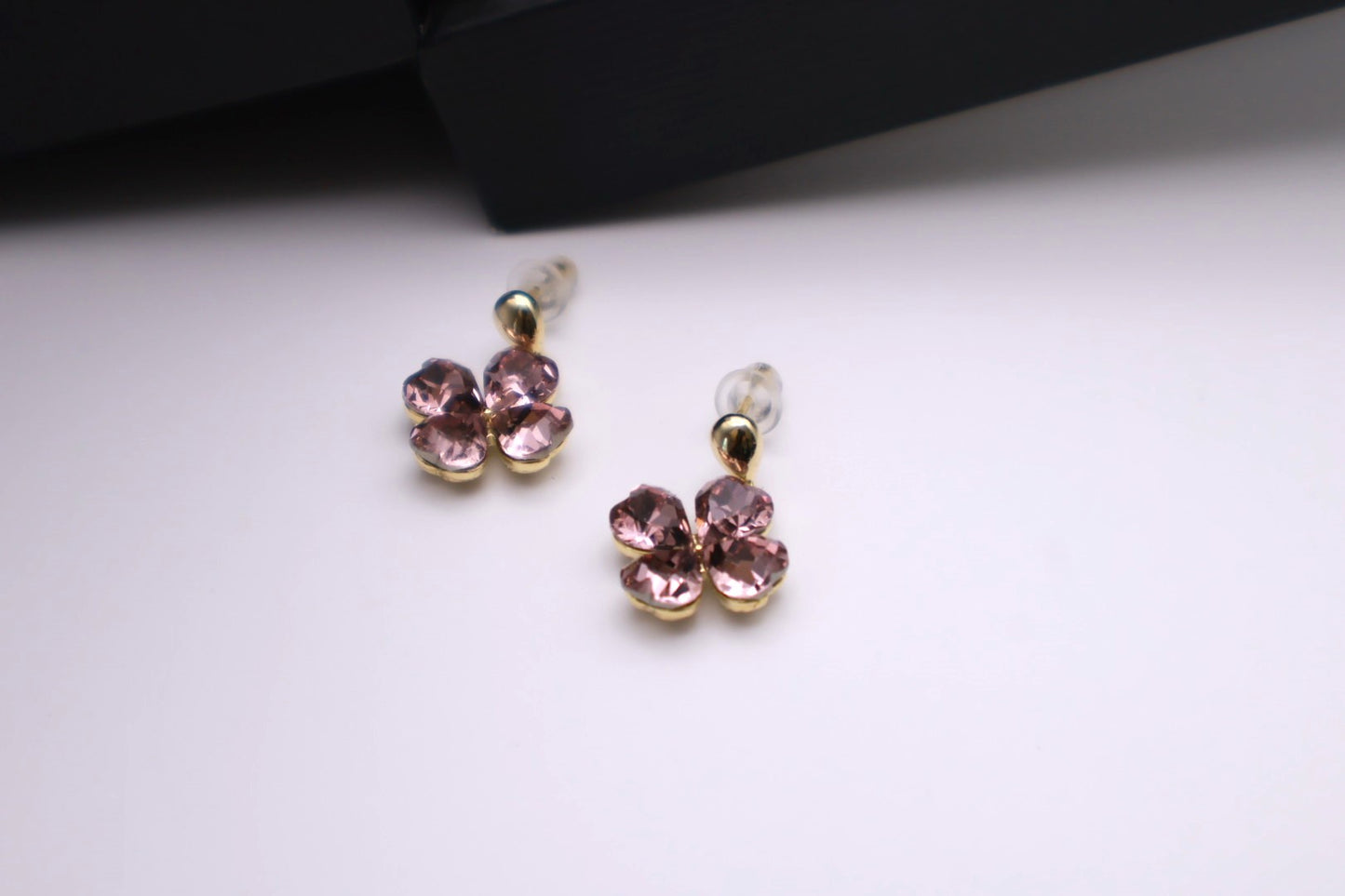 Four Leaf Clover Drop 109