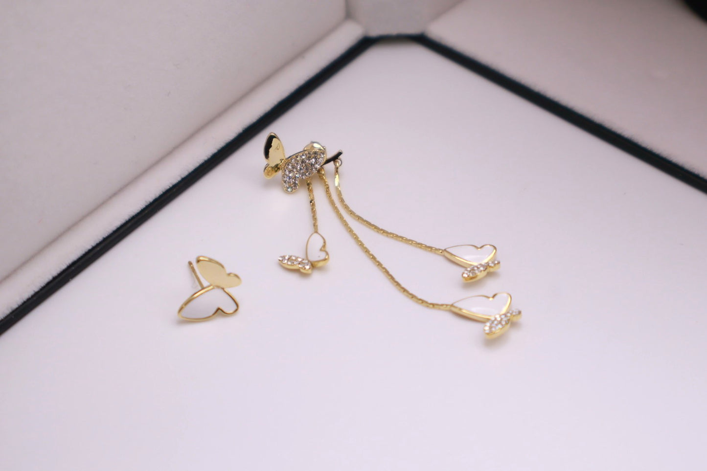 Asymmetric Butterfly Drop 079