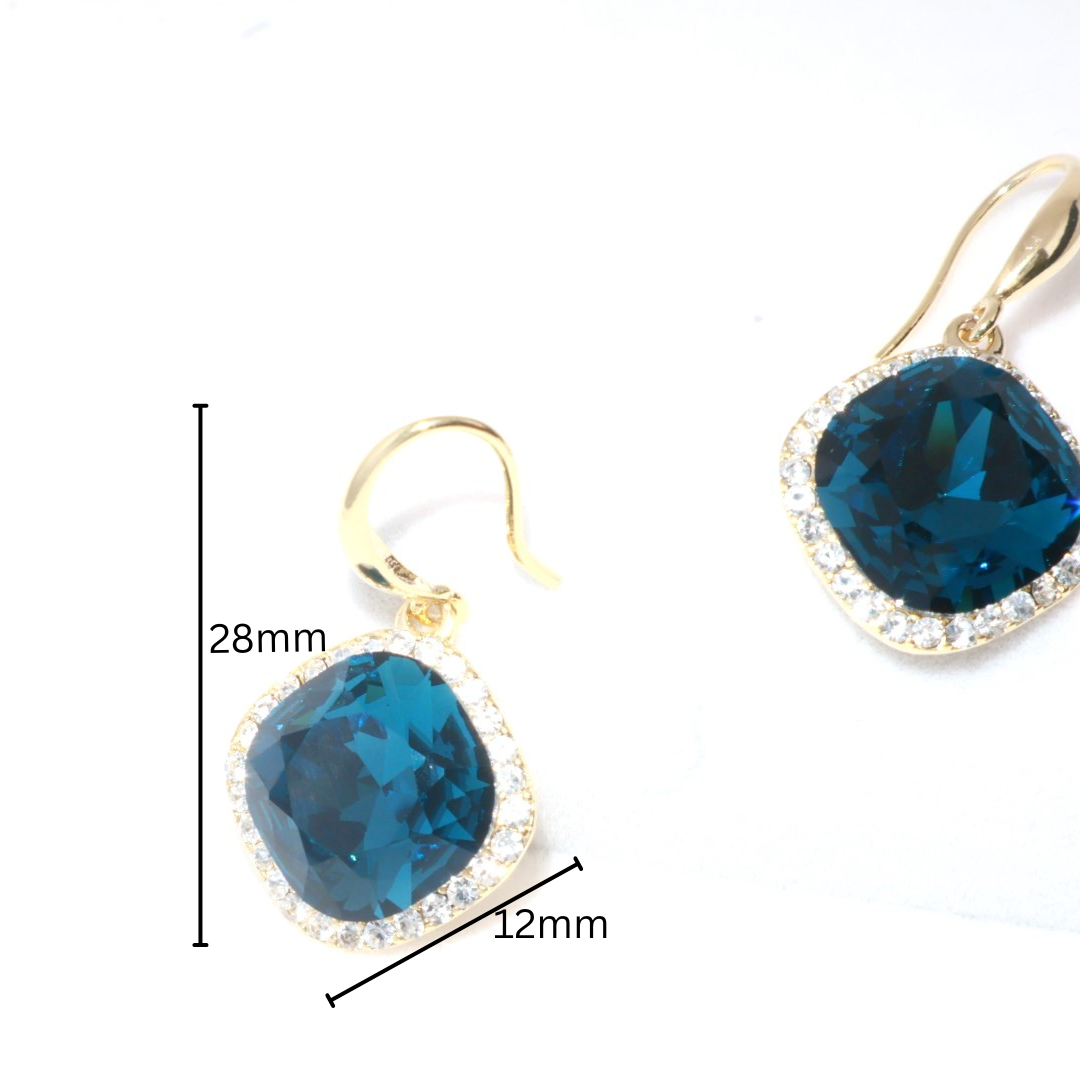 Squared moissanite Wire Hook 107