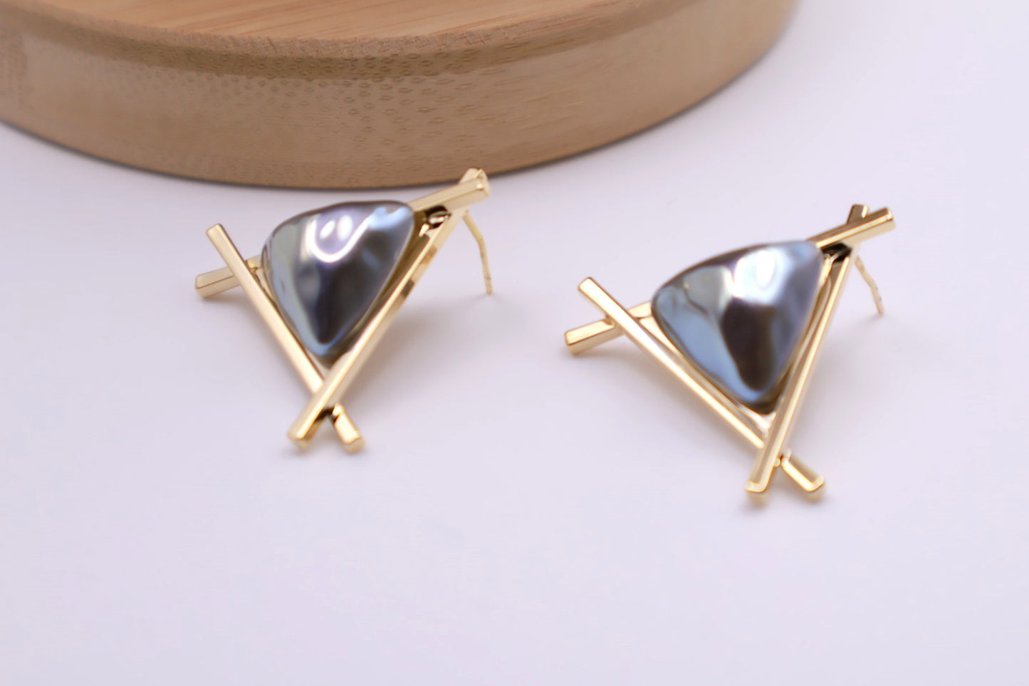 Triangle Pearl Stud