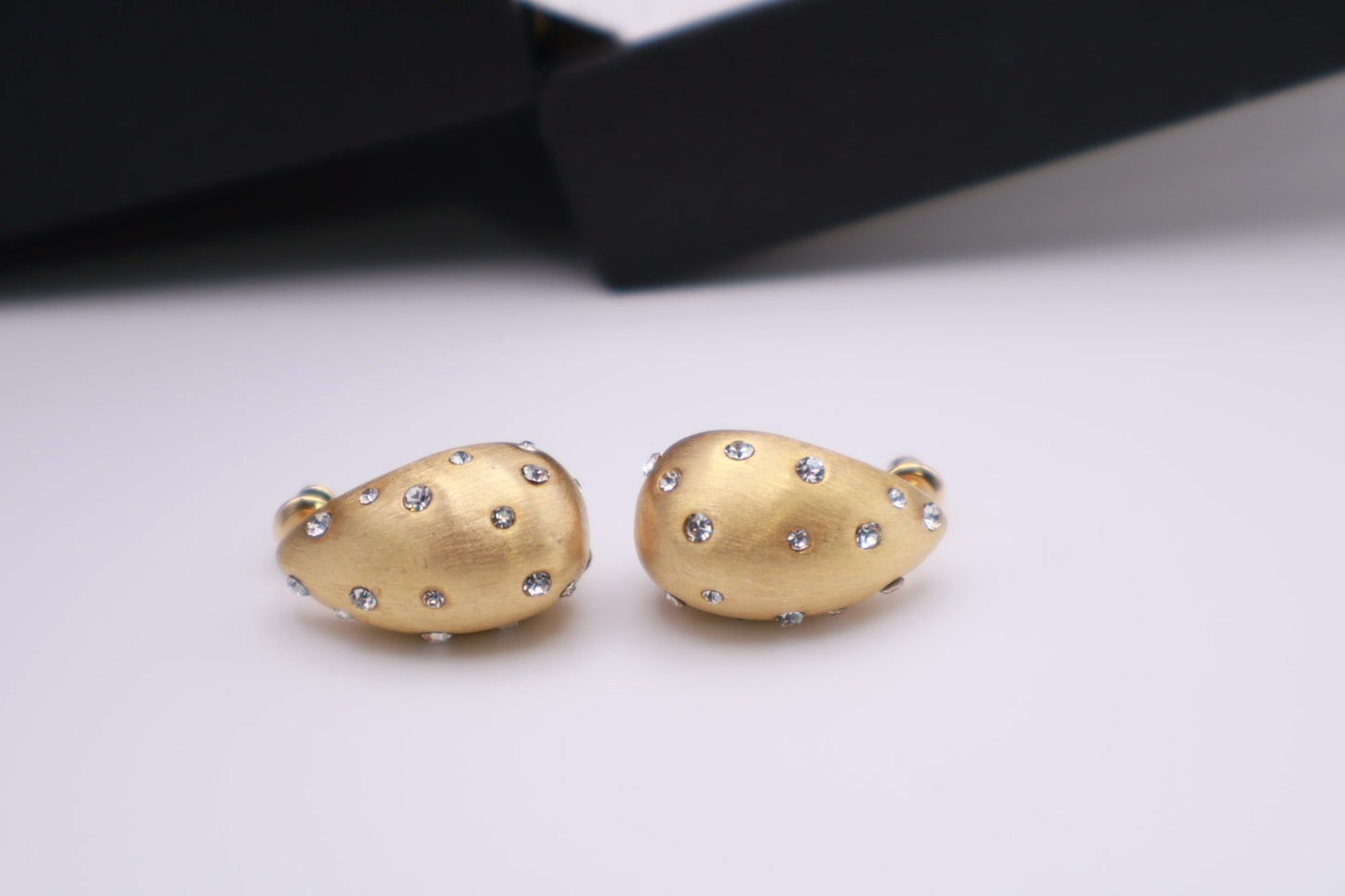 Gemmed Tear Shaped Studs