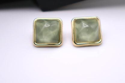 Green Square Stud