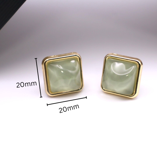 Green Square Stud