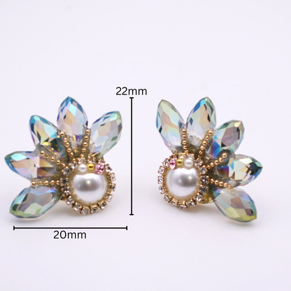 Peacock Pearl Stud